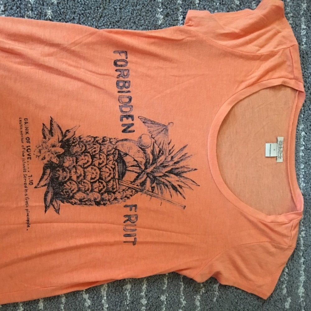 Lucky Brand graphic tee
